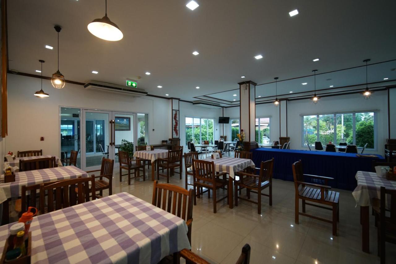 Sea Mountain Khanom Hotel Exterior photo