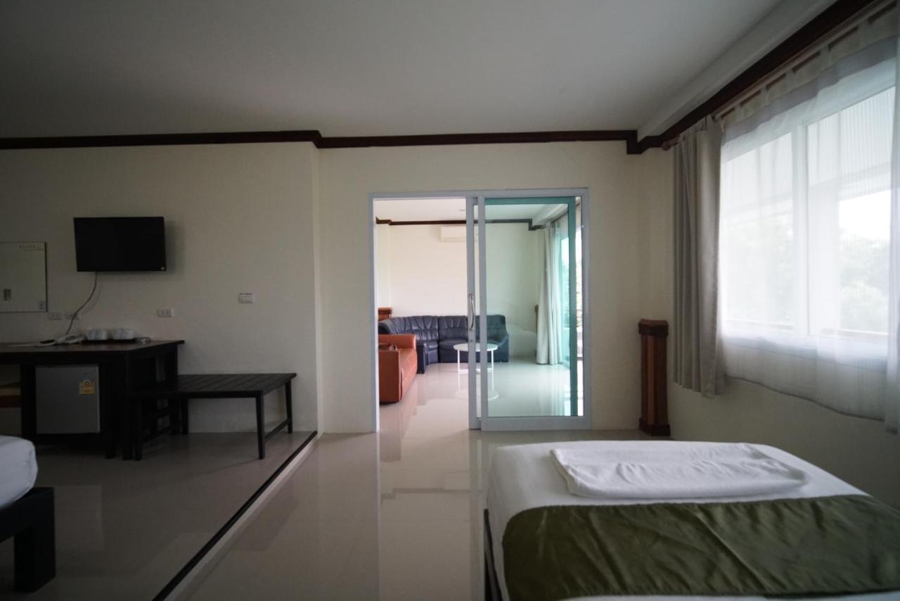 Sea Mountain Khanom Hotel Exterior photo