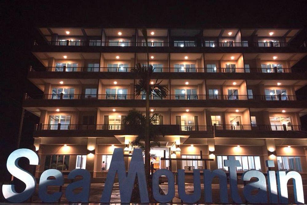 Sea Mountain Khanom Hotel Exterior photo