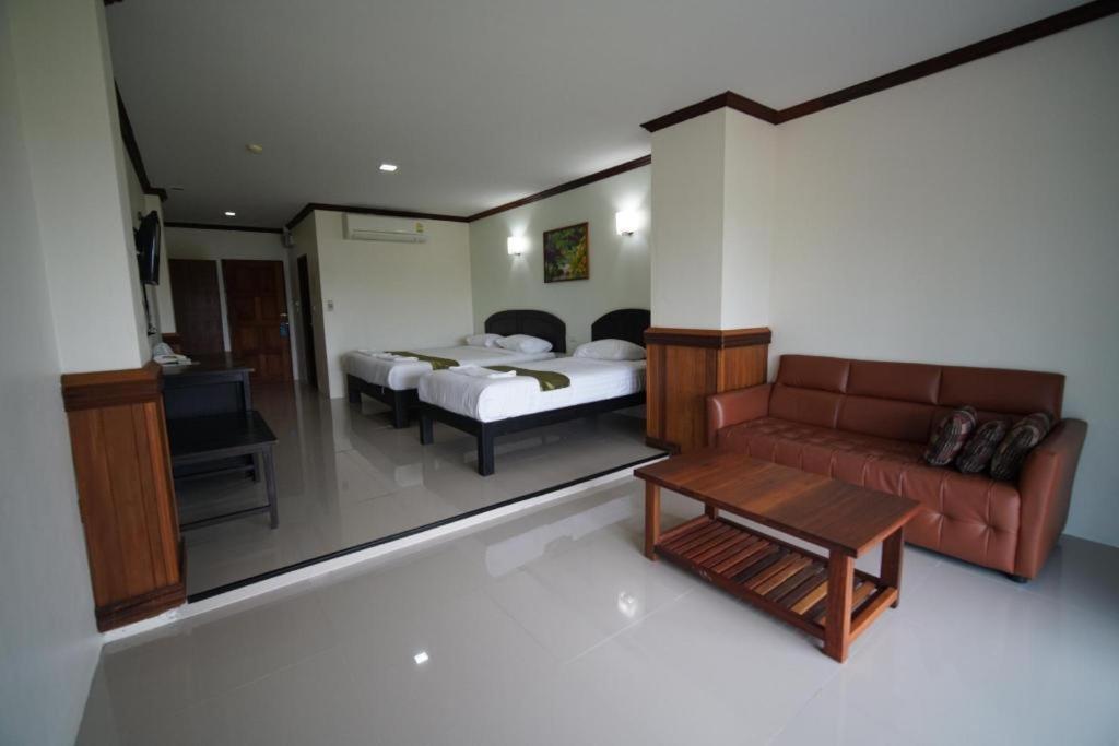 Sea Mountain Khanom Hotel Exterior photo