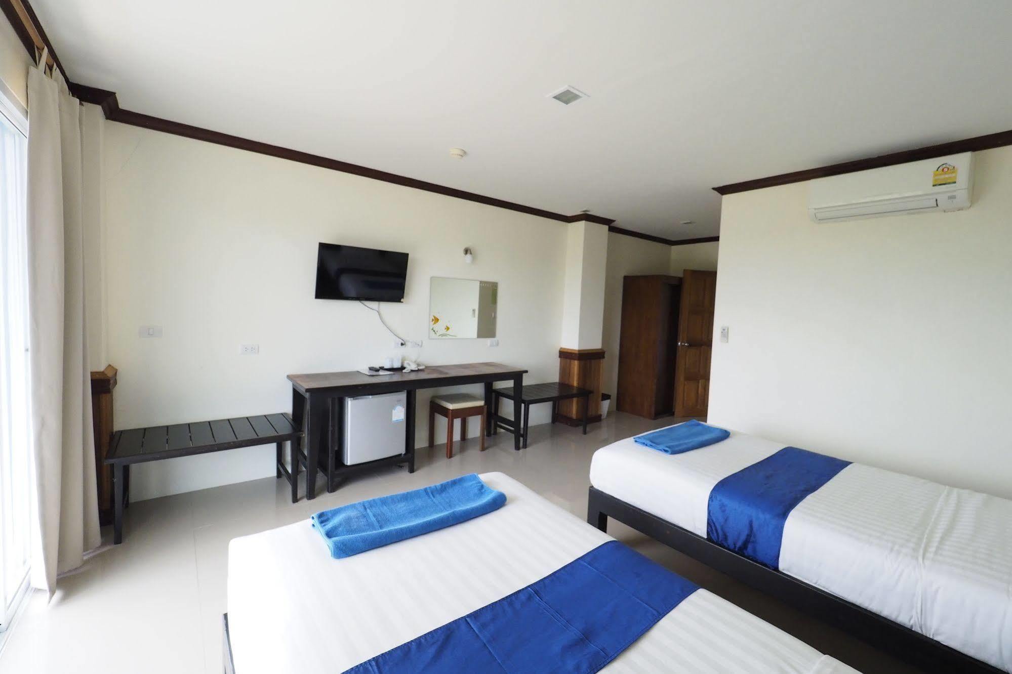 Sea Mountain Khanom Hotel Exterior photo